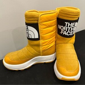 The North Face Winter Park Boots - Size 6 / 37